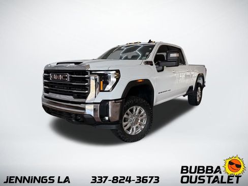Used 2024 GMC Sierra 2500 SLE w/ SLE Convenience Package image 1