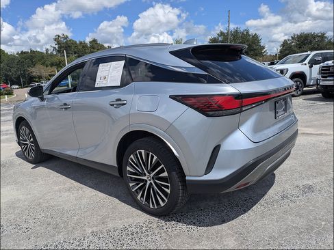 Used 2024 Lexus RX 350 Premium w/ Cold Area Package FWD image 5
