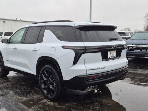 New 2026 Chevrolet Traverse RS w/ LPO, Floor Liner Package image 8