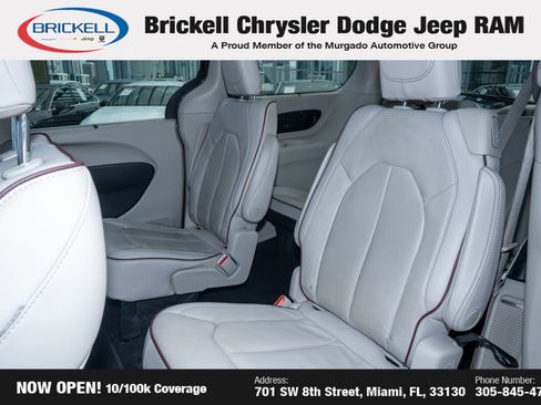 Used 2020 Chrysler Pacifica Limited w/ Advanced Safetytec Group image 14
