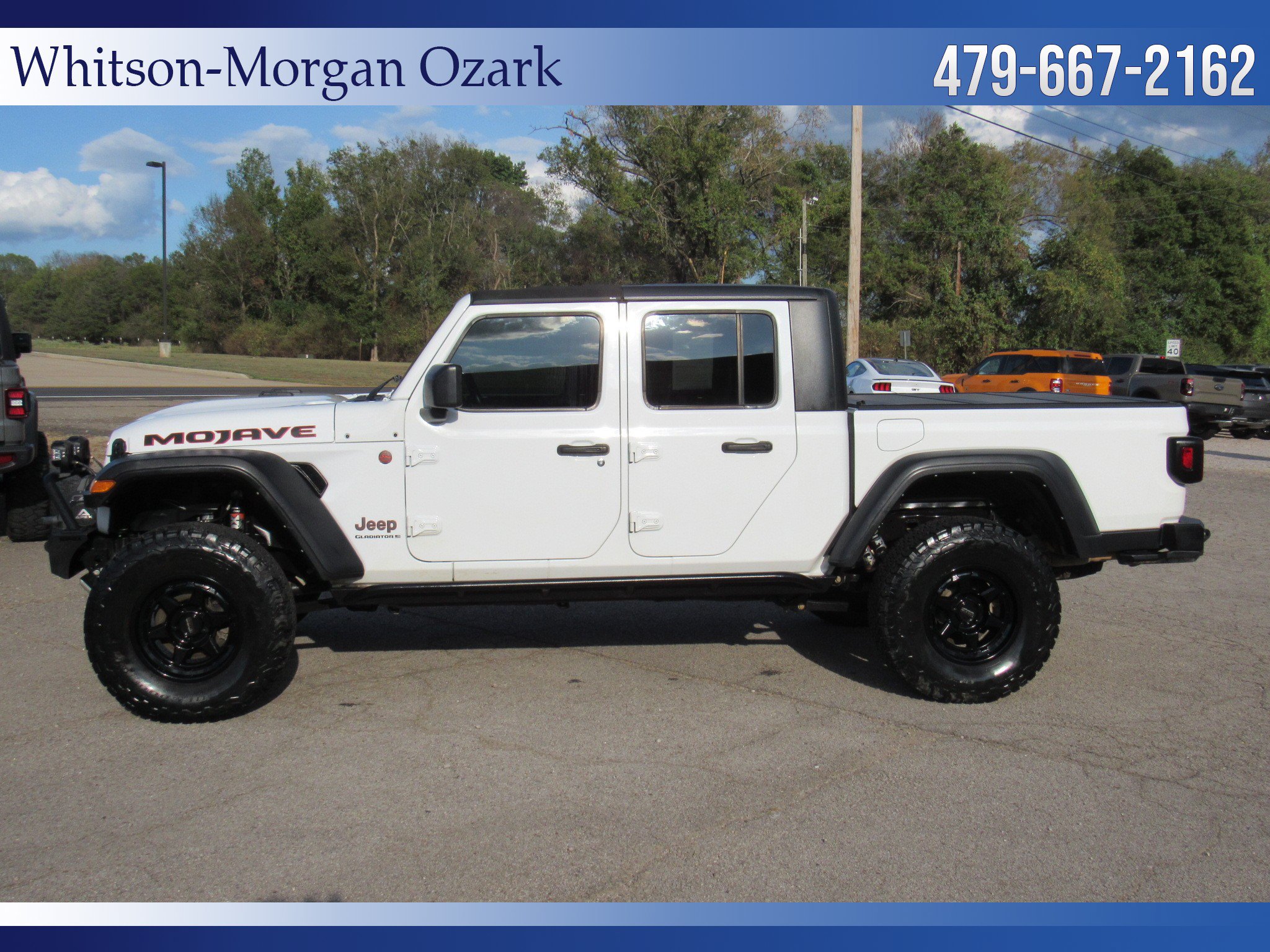 Used 2023 Jeep Gladiator Mojave w/ Trailer Tow Package AWD/4WD image 7
