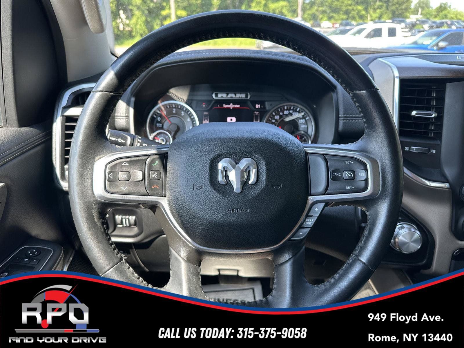 Used 2022 RAM 1500 Laramie AWD/4WD image 18