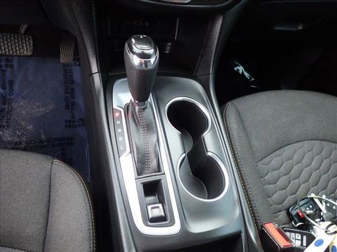 Used 2020 Chevrolet Equinox LT image 22