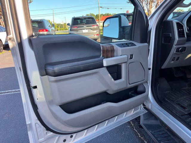 Used 2019 Ford F150 Lariat AWD/4WD image 5
