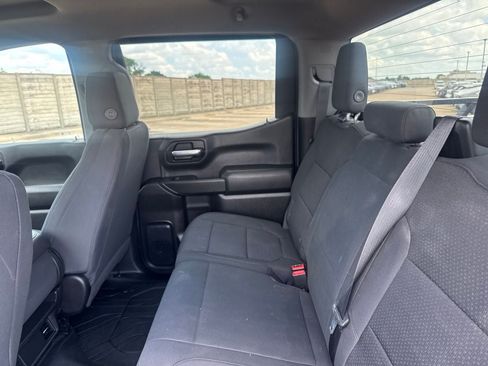 Used 2020 Chevrolet Silverado 1500 Custom w/ Custom Value Package RWD image 33