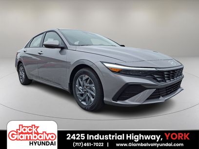 New 2025 Hyundai Elantra Blue