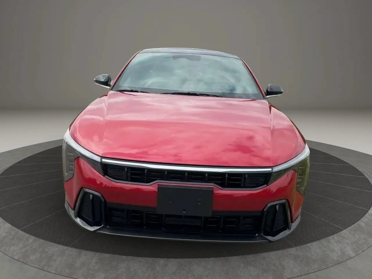 Used 2025 Kia K4 GT-Line w/ GT-Line Premium Package FWD image 2