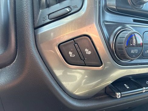 Used 2017 Chevrolet Silverado 1500 LT w/ Midnight Edition AWD/4WD image 26