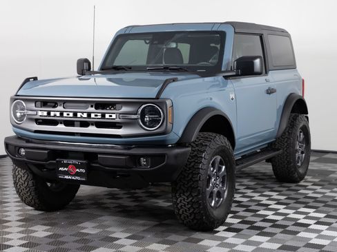 Used 2022 Ford Bronco Big Bend AWD/4WD image 2