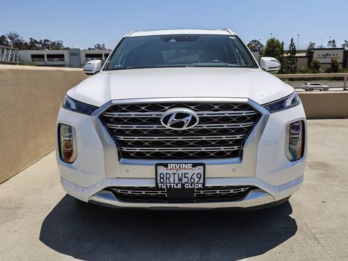 Used 2020 Hyundai Palisade Limited w/ Winter Weather Package FWD image 2