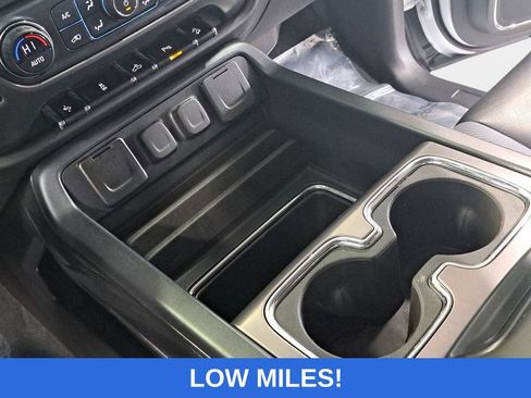 Used 2018 GMC Sierra 1500 SLT image 13