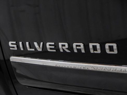 Used 2010 Chevrolet Silverado 1500 LT w/ Regional Value Package image 46