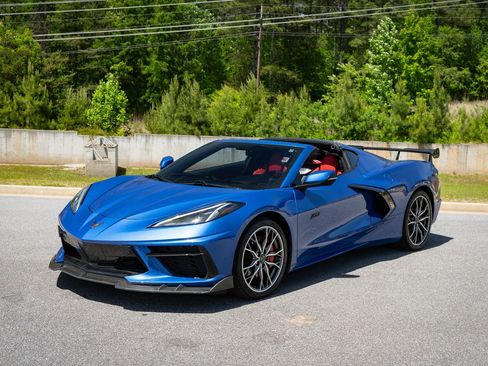 Used 2023 Chevrolet Corvette Stingray Preferred Cpe w/ Z51 Performance Package RWD image 10