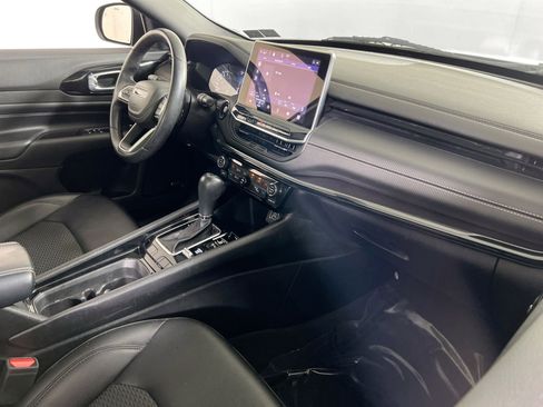 Used 2022 Jeep Compass Altitude w/ Sun and Sound Group image 27