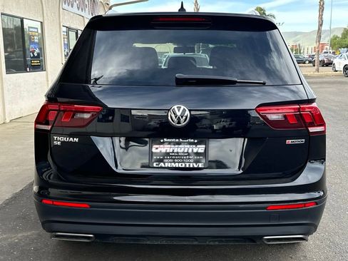 Used 2019 Volkswagen Tiguan SE w/ Panoramic Sunroof Package image 5
