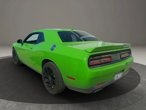 Used 2017 Dodge Challenger GT w/ Driver Convenience Group image 4