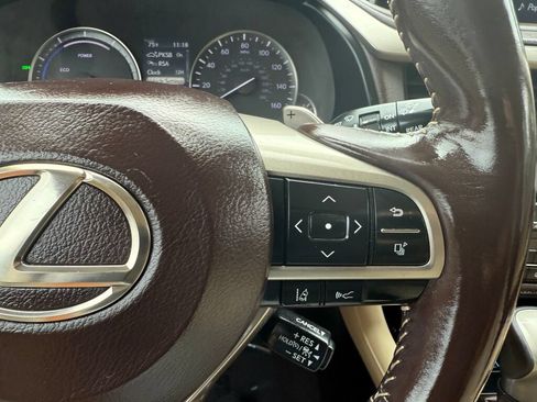 Used 2020 Lexus RX 450hL AWD w/ Premium Package image 15