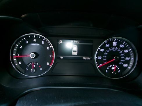 Used 2024 Kia Forte LXS image 14