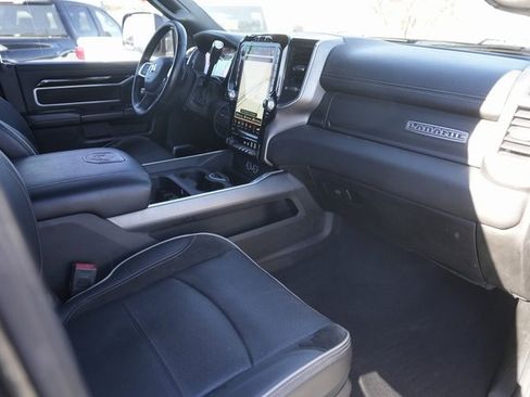 Used 2020 RAM 2500 Laramie w/ Night Edition image 18