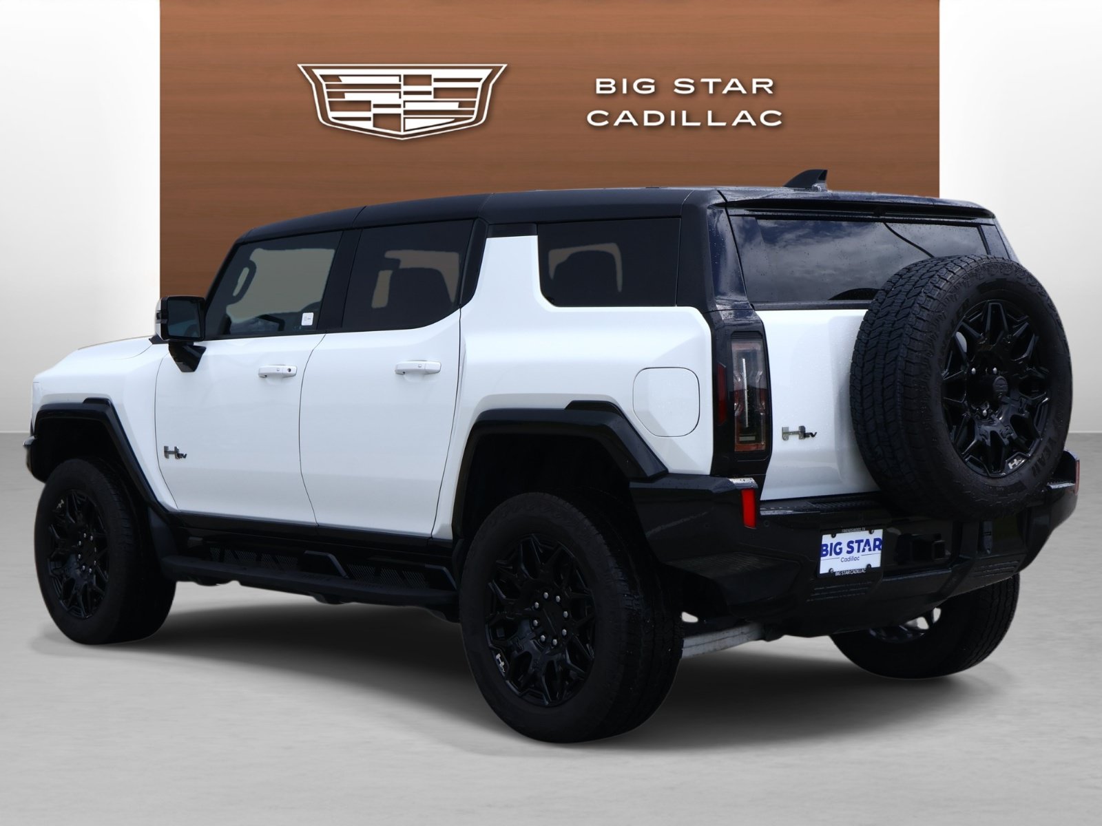 Used 2024 GMC Hummer EV 2X AWD/4WD image 3