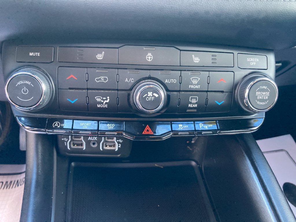 Used 2021 Dodge Durango SXT AWD/4WD image 27