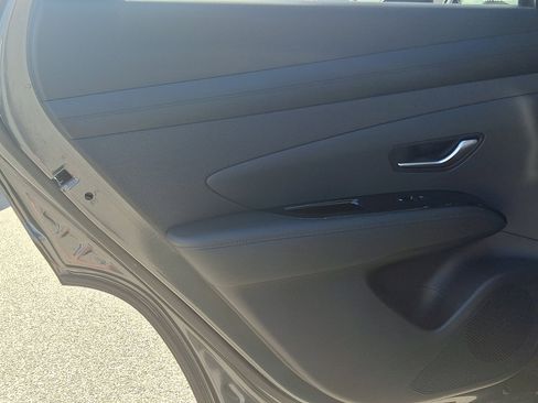 Certified 2025 Hyundai Tucson Limited w/ Tow & Go Package image 13