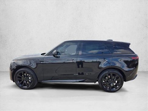 New 2026 Land Rover Range Rover Sport Dynamic SE image 5