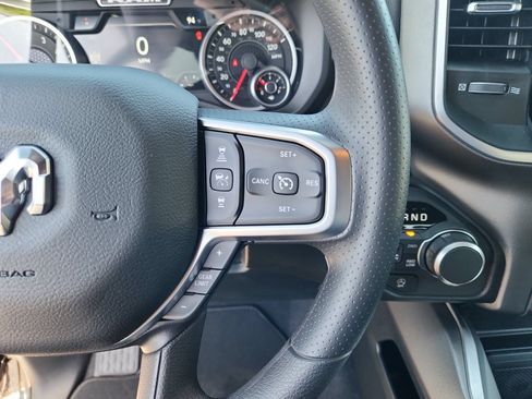 New 2026 RAM 1500 Express AWD/4WD image 16