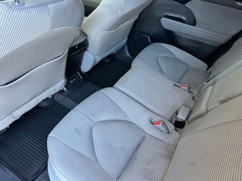 Used 2021 Toyota Highlander L AWD/4WD image 13