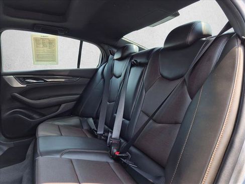 Used 2023 Cadillac CT5 Sport RWD image 21