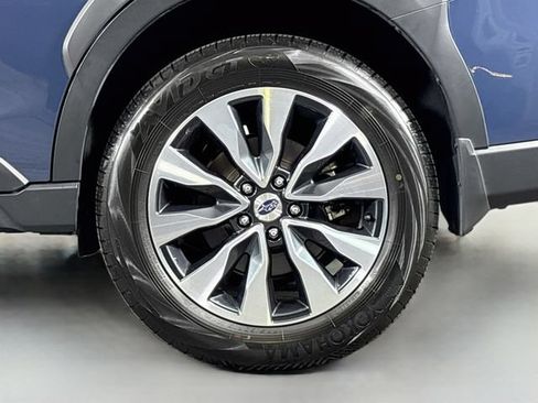 Certified 2024 Subaru Outback Limited AWD/4WD image 36
