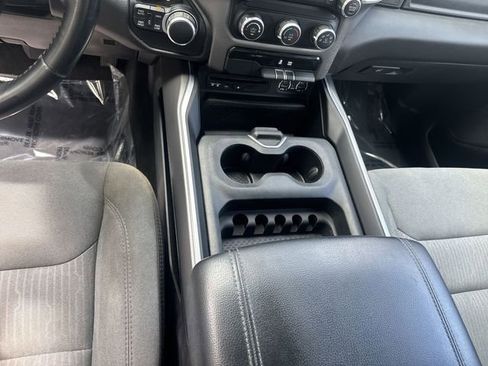 Used 2019 RAM 1500 Big Horn AWD/4WD image 23
