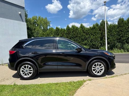 Used 2020 Ford Escape SE AWD/4WD image 2