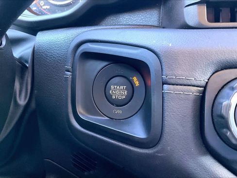 Used 2024 Jeep Wrangler Unlimited Rubicon image 30