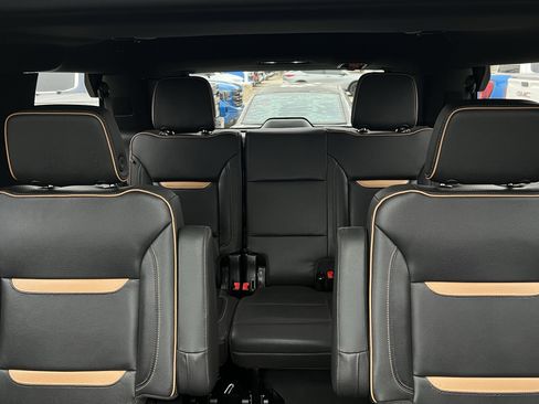 Used 2023 GMC Yukon AT4 image 27