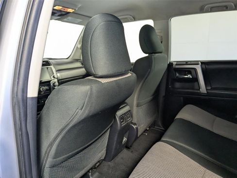 Certified 2022 Toyota 4Runner SR5 image 31