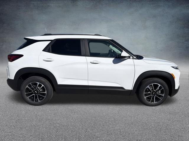 New 2026 Chevrolet TrailBlazer LT w/ Convenience Package FWD image 5