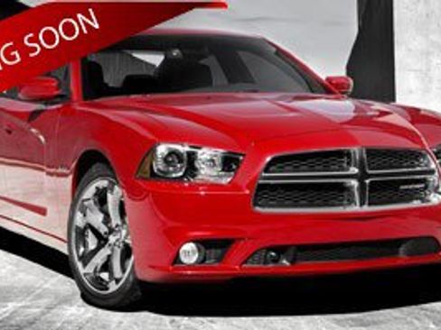 Used 2012 Dodge Charger R/T RWD image 1