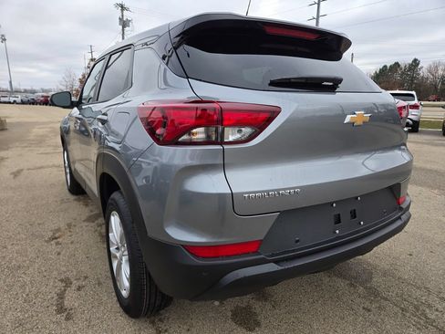 New 2026 Chevrolet TrailBlazer LS w/ LS Convenience Package FWD image 25