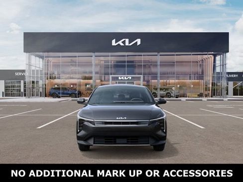 New 2025 Kia K4 EX image 2
