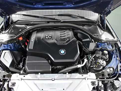 Used 2021 BMW 330i xDrive Sedan w/ Convenience Package image 25