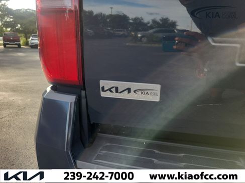 Used 2024 Toyota Tacoma TRD Sport RWD image 12