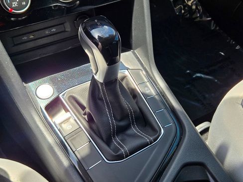 Certified 2025 Volkswagen Taos S FWD image 24