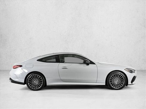 New 2026 Mercedes-Benz CLE 300 4MATIC Coupe image 4