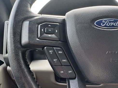 Used 2020 Ford F150 XLT w/ Equipment Group 302A Luxury AWD/4WD image 17