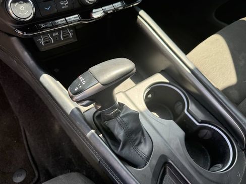 Used 2022 Dodge Durango SXT w/ Blacktop Package RWD image 19
