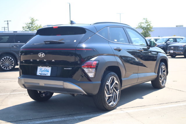 Used 2026 Hyundai Kona SEL Premium AWD/4WD image 6