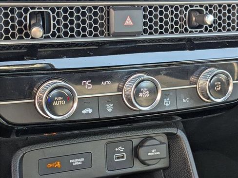 Used 2023 Honda Civic Sport image 10