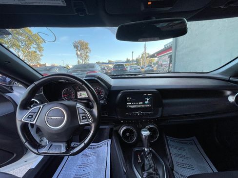 Used 2018 Chevrolet Camaro LT w/ RS Package image 9