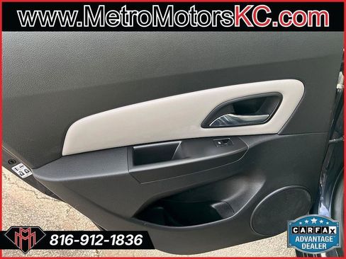 Used 2016 Chevrolet Cruze LT FWD image 31